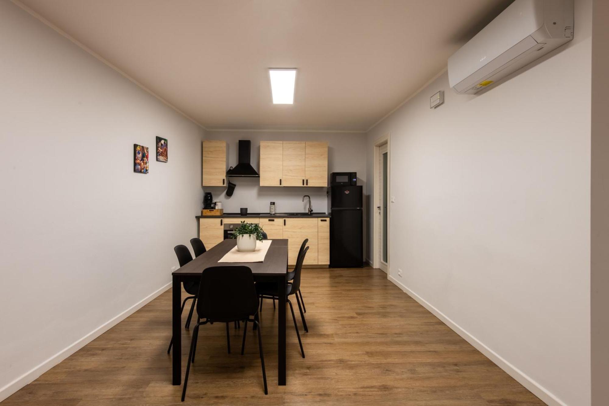 Villareale Flat - Palermo City Center Free Parking Bagian luar foto